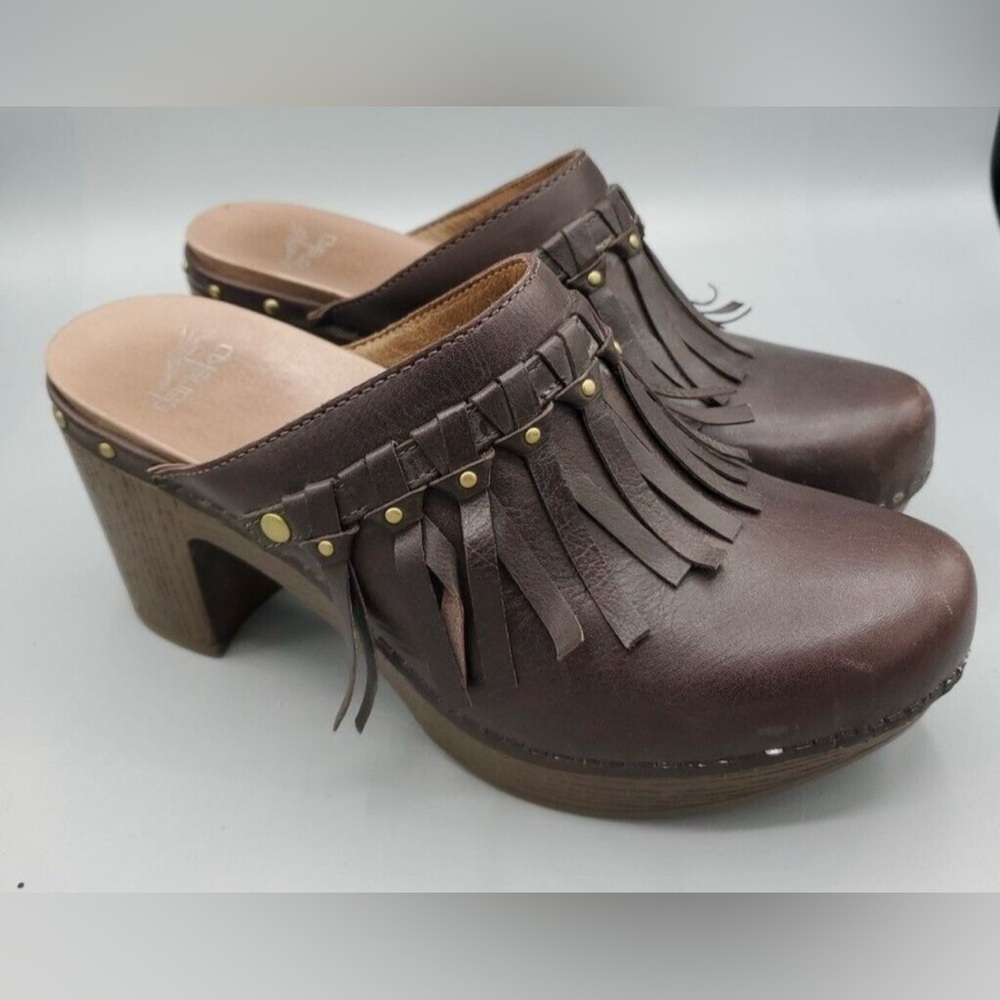 Dansko Deni Fringe Clogs Women 8.5 EU 39  Chocolate Brown Leather Boho Deni Clog